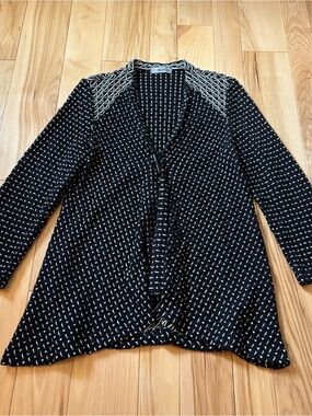 Moonlight Textured Cardigan Lagenlook Style Black Top